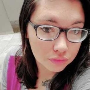 Meet your Posher, Justine